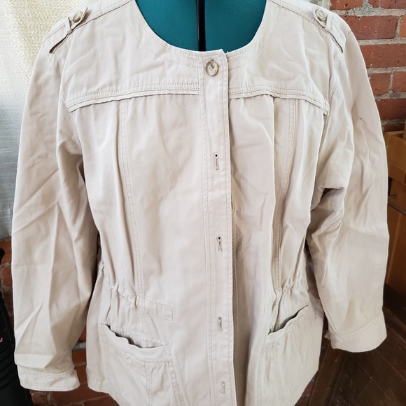 DB Jackets & Blazers - DB Cream Adjustable Jacket